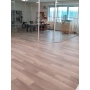 Skema Living Facile + pavimento laminato Grey Oak